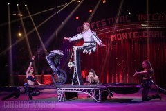 45-festival-cirque-monte-carlo-2023-peter-marvey-032