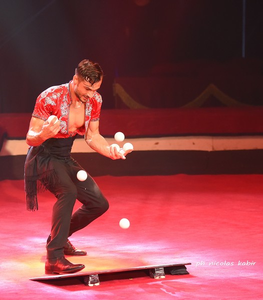 24 CIRCUS FESTIVAL OF ITALY FOTO DELLO SHOW A