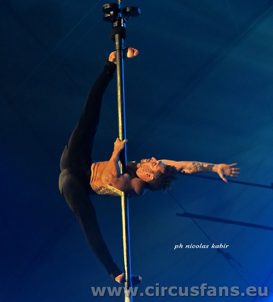 23 CIRCUS FESTIVAL OF ITALY foto show B