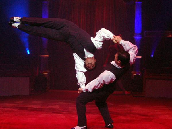 ARTISTI ITALIANI AL WELTWEIHNACHTSCIRCUS 2001