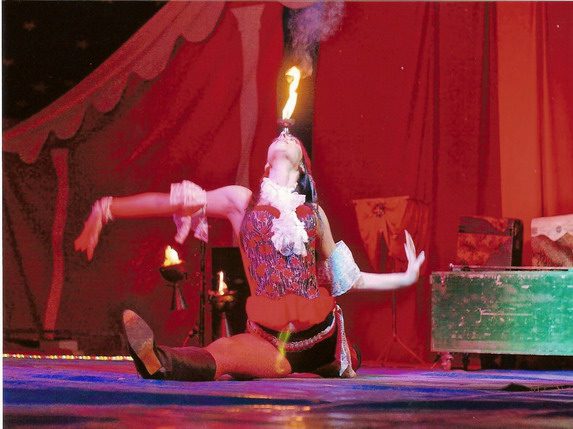 CIRCO ACROBATICO TRIBERTI show e esterni