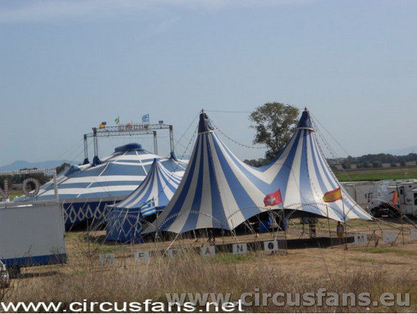 CIRCO MERANO: nuove foto degli esterni