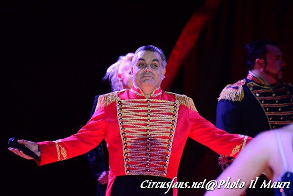 CIRCO ARMANDO ORFEI foto show natale 2015