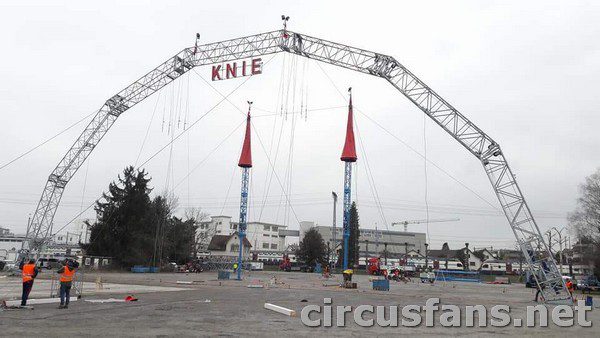 CIRCO KNIE (Svizzera): Le foto della nuova antenna ad arco 