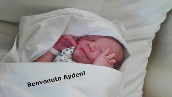 E’ NATO AYDEN NIEMEN - FIOCCO AZZURRO