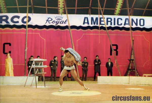 ARTHUR ROBIN - WORLD CIRCUS ARTIST