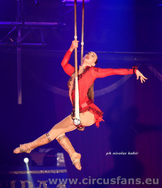 23 CIRCUS FESTIVAL OF ITALY foto show A