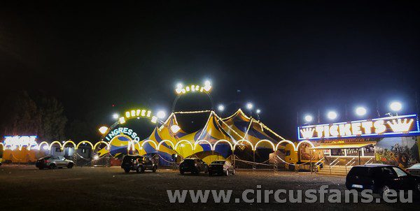 IL NUOVO MAYA ORFEI CIRCO MADAGASCAR a Torino