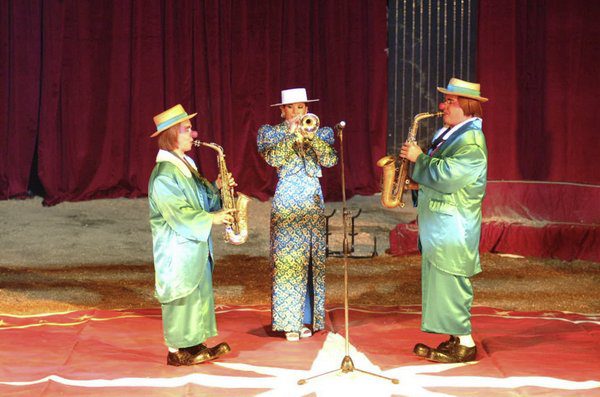 ALMANACCO 2° INTERNATIONAL CIRCUS FESTIVAL OF ITALY - EDIZIONE 2000