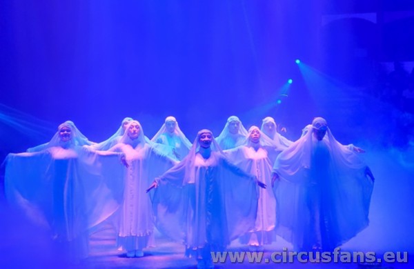 CIRQUE ARLETTE GRUSS ESSENTIEL 2026 IN FOTO