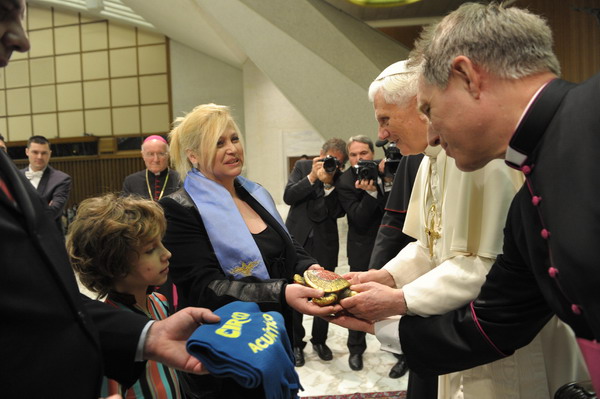 E' MORTO PAPA BENEDETTO XVI foto ricordo