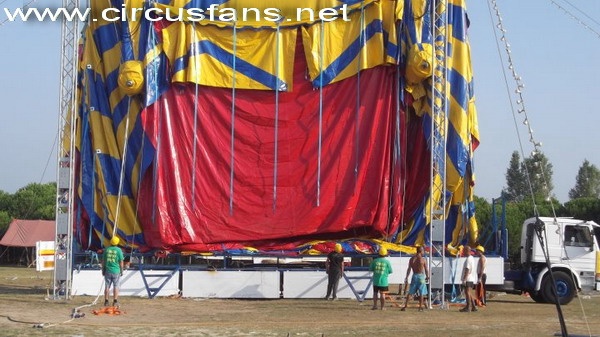 CIRCO DAVID ORFEI: foto montaggio a Bibione