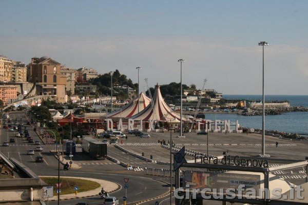 CIRCO DARIX TOGNI: Le foto degli esterni a Genova