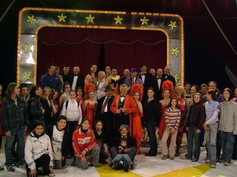 La compagnia del Circo &quotCirco di Cesare Togni" con gli allievi dell'Accademia