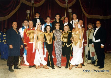 La compagnia del Circo Heros a Napoli (foto di C. Enzinger)