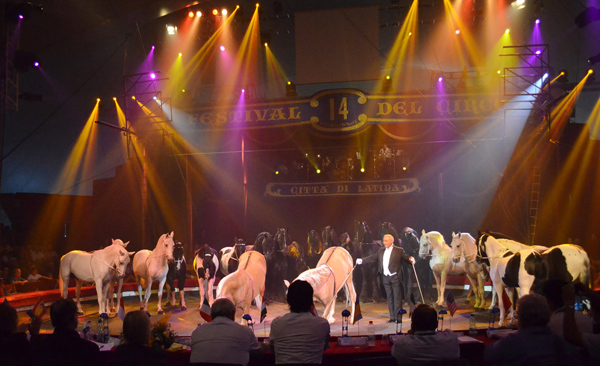 https://www.circusfans.eu/wp-content/uploads/backup/images_lidiatogni2013latina.jpg