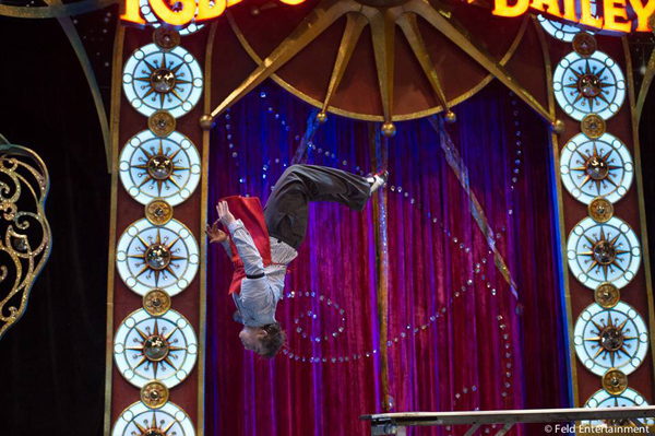 https://www.circusfans.eu/wp-content/uploads/backup/images_victorrossi2013ringling01.jpg